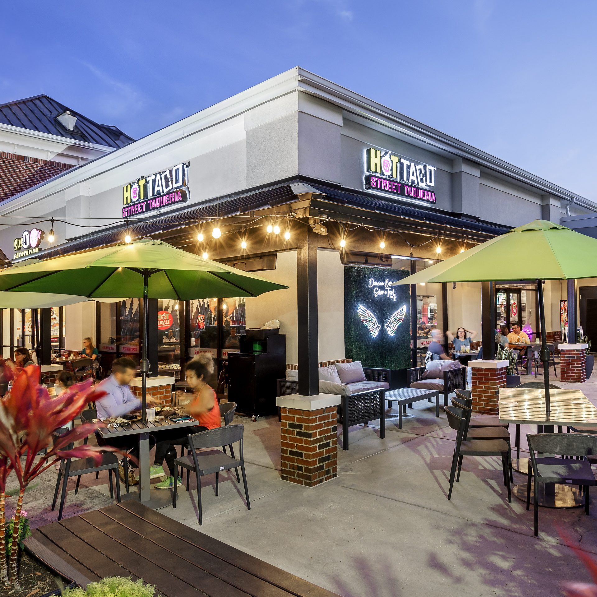 Welcome to Hot Taco Street Taqueria